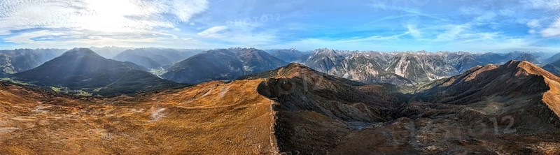 DefaultMountain ridge of the Venet, mountain panorama of the Parzinn group of the Lechtal Alps, Venet crossing, Ötztal Alps, Tyrol, Austria, Europe