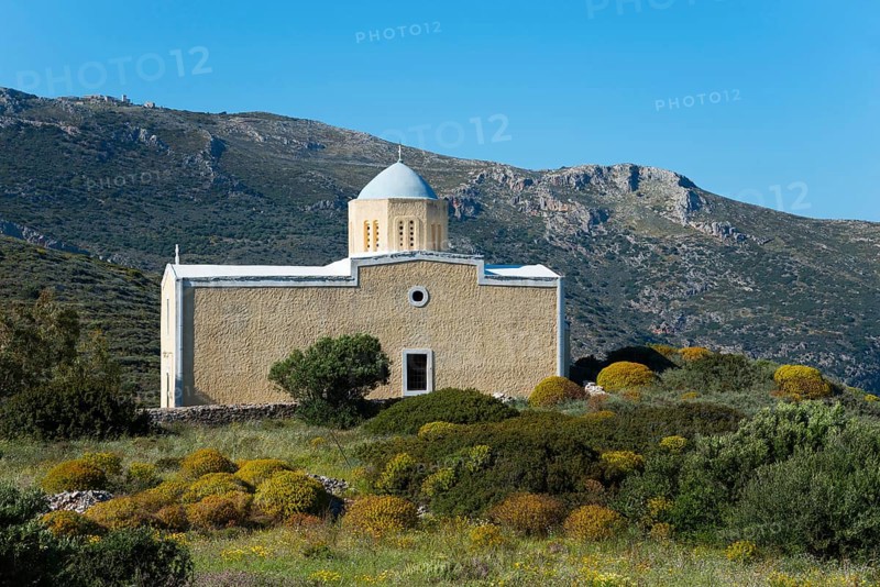 Church in a mountainous, green landscape under a clear sky, Chiesa di Agia Triada, church near Marmari, Anatoliki Mani, Mani, Laconia, Laconia, Peloponnese, Greece, Europe