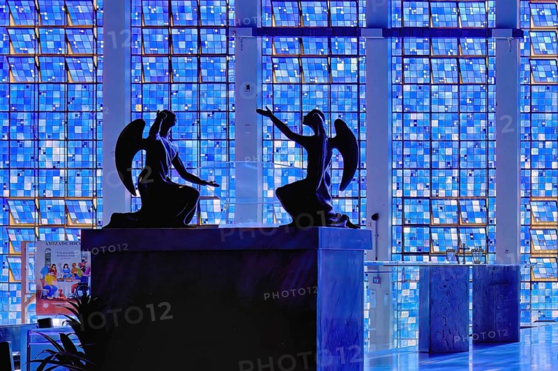 Two Angels sculpture, Don Bosco Church, designed by Carlos Alberto Naves, World Heritage Site, Brasilia, Federal district, Brazil, South America