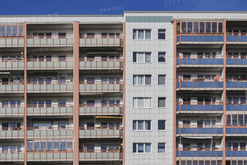 Prefabricated buildings with balcony, photographed in the Berlin district of Lichtenberg in Berlin, 29/02/2024