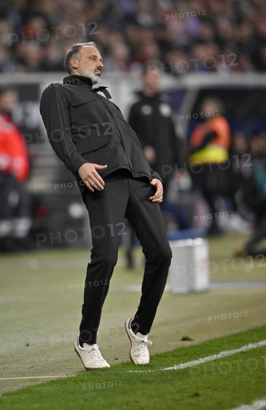 Coach Pellegrino Matarazzo TSG 1899 Hoffenheim on the sidelines, gesture, gesture, disappointed, disappointment, PreZero Arena, Sinsheim, Baden-Württemberg, Germany, Europe