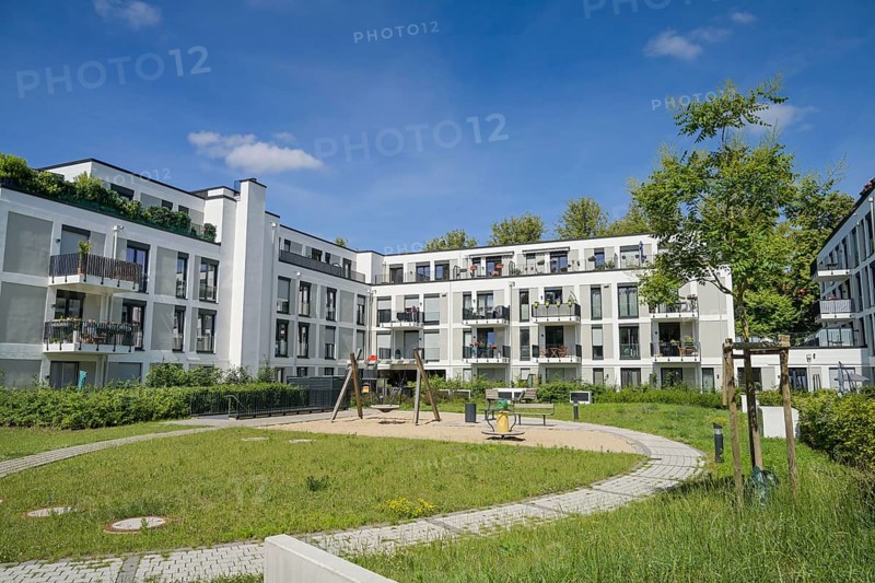 New buildings Lankwitzer Hofgärten by Bonava, former studio site of Berliner Synchron, Mühlenstraße, Lankwitz, Steglitz-Zehlendorf, Berlin, Germany, Europe
