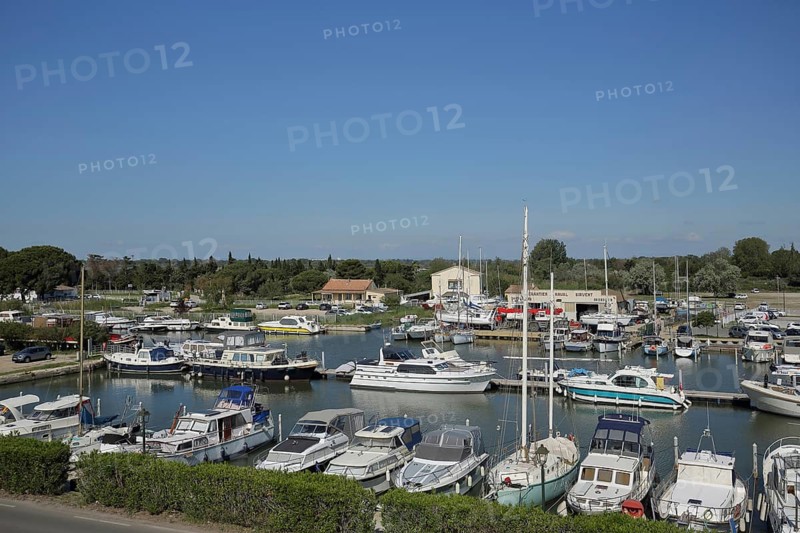 Marina with yachts, harbour, boats, quay, Aigues-Mortes, Gard, Camargue, Provence, France, Europe
