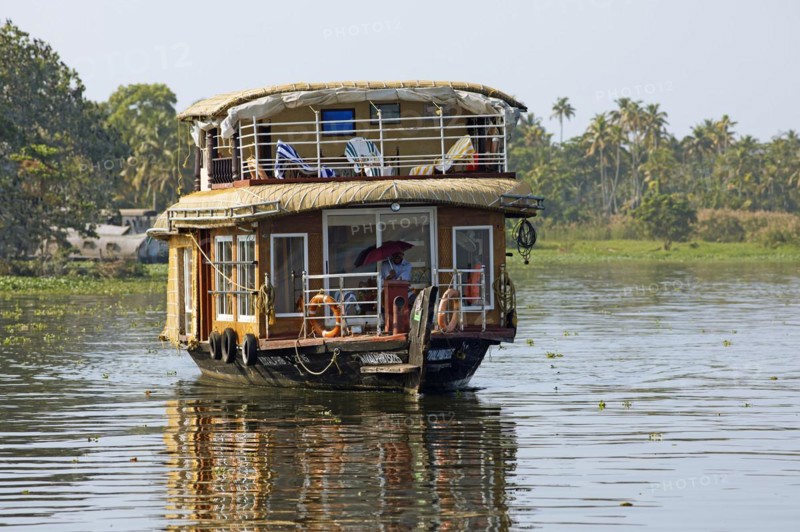 Traditional houseboat on Lake Vembanad, canal system of the backwaters, Kerala, India, Asia