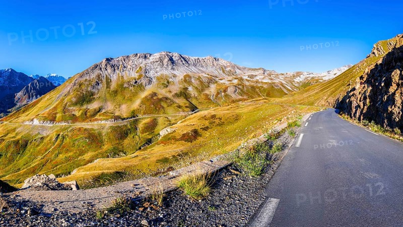 Route des Grandes Alpes, pass Col du Galibier, Departement Hautes-Alpes, Savoier Alps, region Provence-Alpes-Côte d'Azur, France, Europe