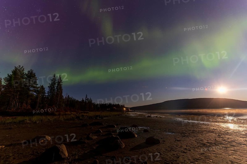 Northern lights, (Aurora borealis) at a lake near Kiruna, September 2024, Lapland, Sweden, Europe