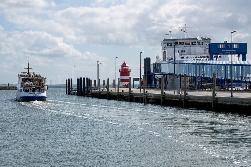 Ferry at the ferry terminal, Departing ferry, Harbour, Wyk, Föhr, North Sea island, North Frisia, Schleswig-Holstein, Germany, Europe