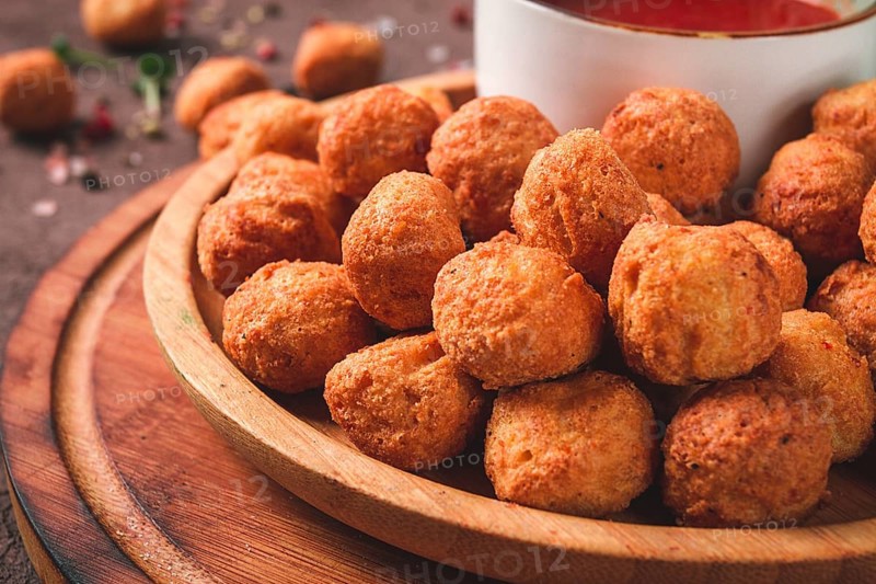 Chicken popcorn, deep fried, nuggets, close-up, rustic, no people