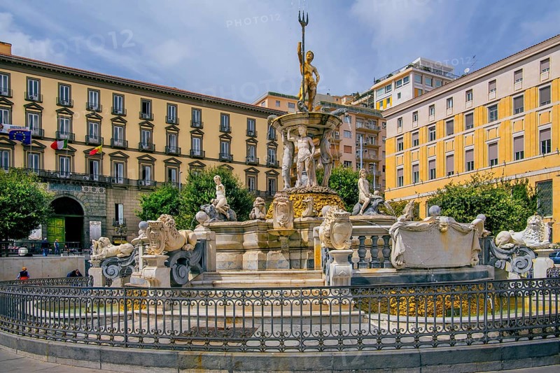 Fountain of Neptune in the Municipio square in the centre, Naples, Gulf of Naples, Campania, Italy, Europe