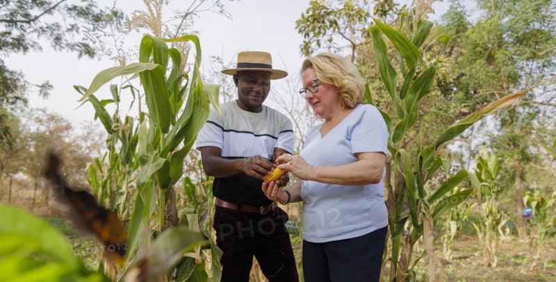 From left: Abdoul Razal Belemgnegre, head of the training centre and Svenja Schulze (SPD), Federal Minister for Economic Cooperation and Development visits the agroecological training centre Centre Beo-Noree in Beo-Noree, 04.03.2024.Photographed on behalf of the Federal Ministry for Economic Cooperation and Development