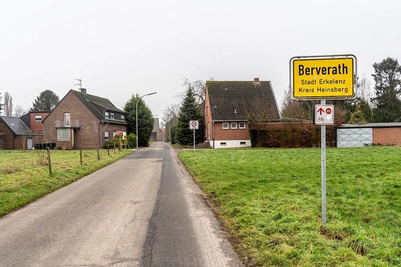 The village of Beverath, originally intended to make way for the Garzweiler II open-cast lignite mine, remains standing after the coal compromise, but is largely abandoned and empty, North Rhine-Westphalia, Germany, Europe