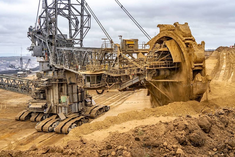 Opencast lignite mine Garzweiler 2, bucket wheel excavator 261 excavating the surface, at the rest of the hamlet Lützerath, bucket diameter is 17 metres, Erkelenz, North Rhine-Westphalia, Germany, Europe