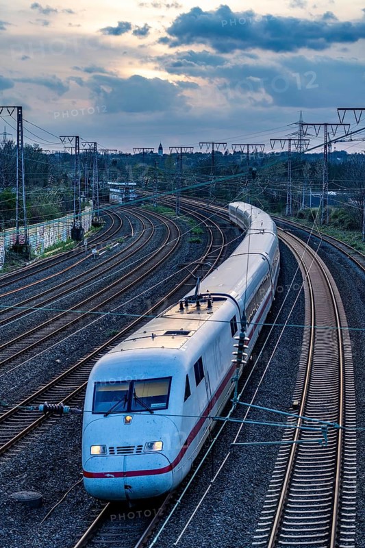 ICE train on the tracks, railway layout, railway line west of the main station of Essen, North Rhine-Westphalia, Germany, Europe