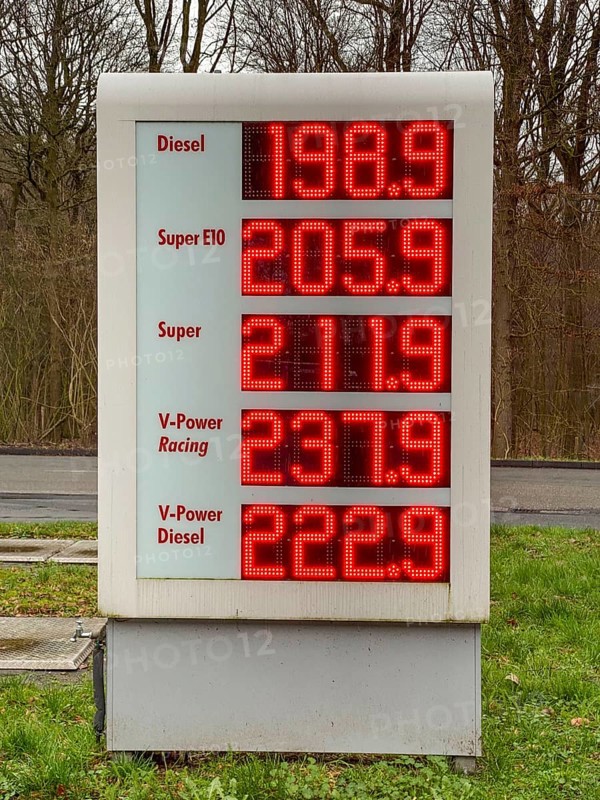 Fuel prices, petrol station, motorway petrol station on the A43 towards Münster, Hohen Mark Ost, prices for petrol are well above 2 euros, diesel only just one euro cent below this mark, Haltern, North Rhine-Westphalia, Germany, d, Europe