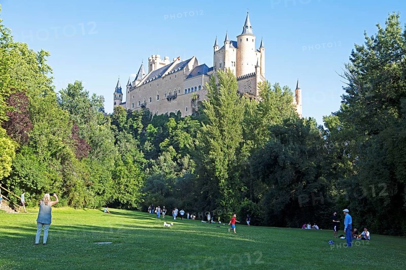 People in the park at the Alcázar of Segovia, Segovia Castle, medieval castle, city of Segovia, province of Segovia, Castile and Leon, Spain, Europe