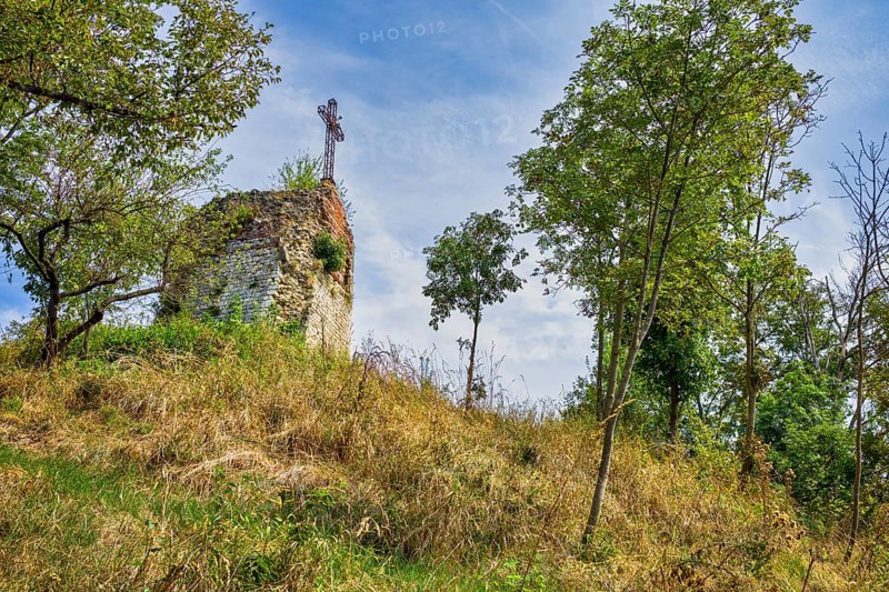 Ruined tower with steel cross near Vicenza, Veneto, Italy, Europe