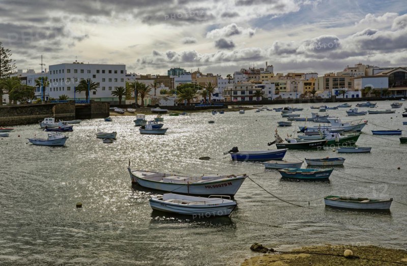Boats in Charco de San Ginés harbour, Arrecife, Lanzarote, Canary Islands, Canary Islands, Spain, Europe