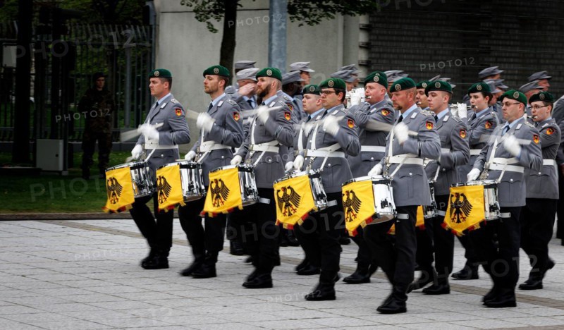 Soldiers of the Staff Music Corps, recorded during the final roll call of the Bundeswehr missions MINUSMA and EUTM Mali at the Federal Ministry of Defence in Berlin, 22.02.2024