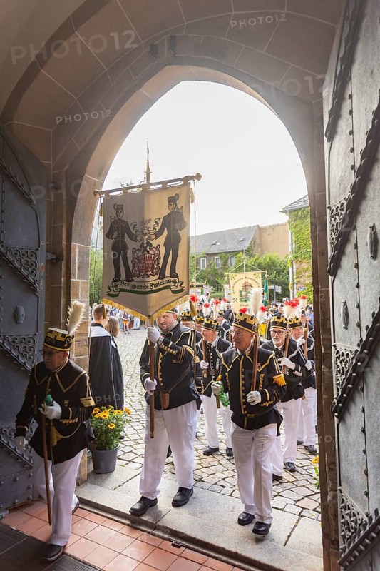 The so-called Bergstreittag is a beautiful centuries-old tradition and is celebrated on 22 July, the church memorial day and former feast day of Mary Magdalene in Schneeberg. The four quarterly sermons introduced in 1649 remained in place until 1845. These sermons were then abolished in favour of a single day, 22 July, which fell on Mary Magdalene. The Freiberg Mining Office recommended that this day should be celebrated with a festival and a mountain parade. In 1846, the Royal Ministry of Finance issued a decree to celebrate St Mary Magdalene's Day with a sermon and a magnificent mountain procession. The last major procession took place in July 1913. The First World War put an end to these processions. The tradition was not revived until July 1933, 528th Bergstreittag, church service in St Wolfgang's Church, Schneeberg, Saxony, Germany, Europe