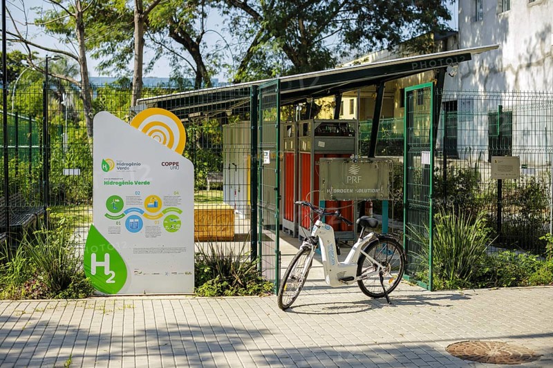 Pilot project for the production and application of green hydrogen (gH2) in the field of micromobility (cargo bikes) to save CO2. University of Rio de Janeiro. Rio de Janeiro, 22.07.2024. Photographed on behalf of the Federal Ministry for Economic Cooperation and Development
