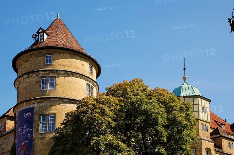 Old Palace Stuttgart from Schillerplatz, former moated palace, princely residence, 14th century seat of the Counts of Württemberg, court chamber, today Renaissance palace, architect Aberlin Tretsch, Württemberg State Museum, historical building, architecture, state capital, Stuttgart, Baden-Württemberg, Germany, Europe