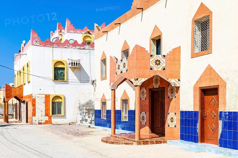 Palace-like building in the abandoned neighbourhood of Mirbat, Dhofar Province, Arabian Peninsula, Sultanate of Oman