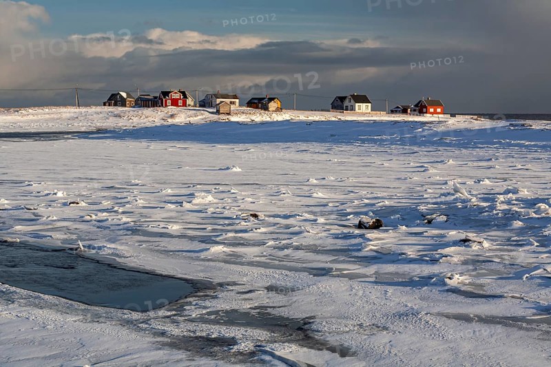 Village, houses, village, ice floes, snowstorm, clouds, coast, Skallelv, Varanger Peninsula, Norway, Europe