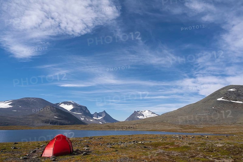 Tent in mountain landscape, Sarek National Park, World Heritage Laponia, Norrbotten, Lapland, Sweden, Sweden, Scandinavia, Europe