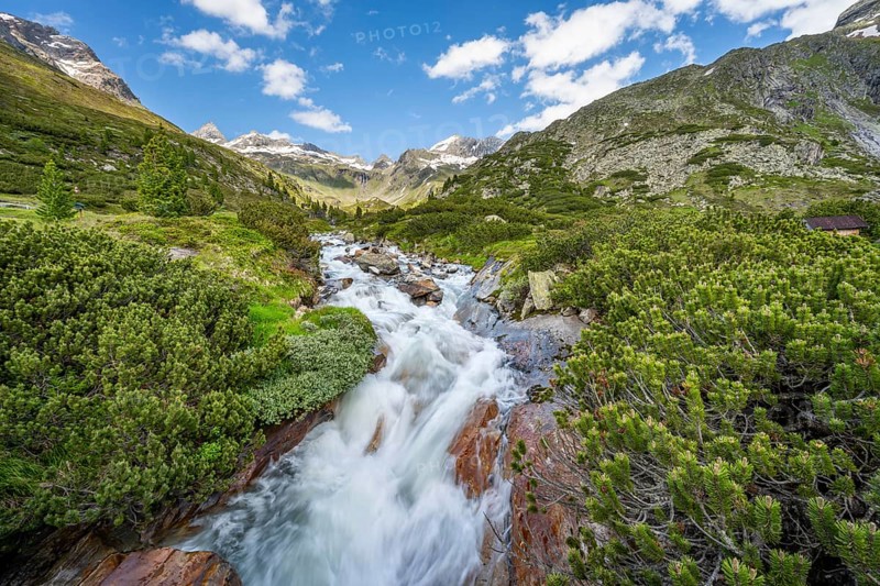 Mountain landscape with mountain stream Zemmbach, long exposure, Berliner Hütte, Berliner Höhenweg, Zillertal Alps, Tyrol, Austria, Europe
