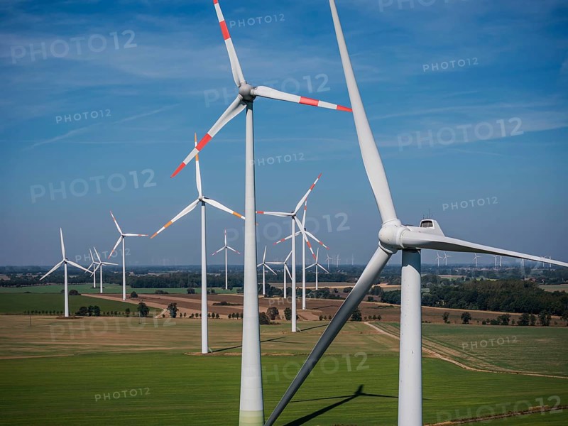 Wind farm near Anklam, drone photo of wind turbines, Sarnow, Mecklenburg-Western Pomerania, Germany, Europe