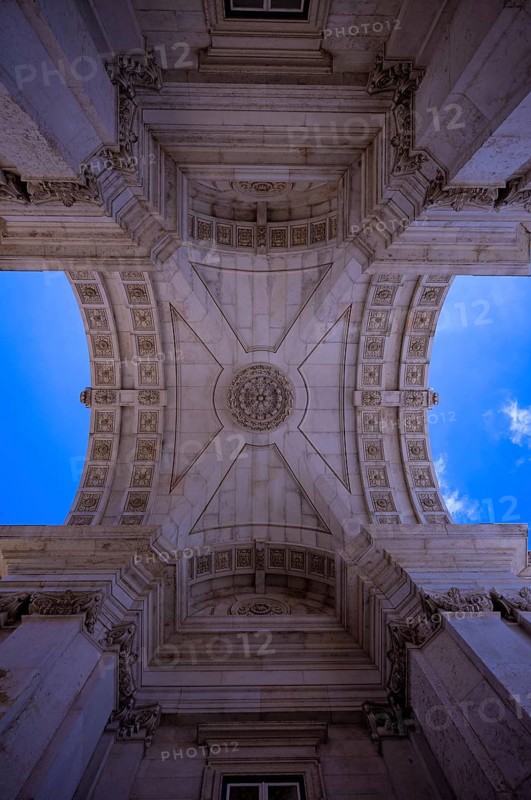 Arco da Rua Augusta, triumphal arch, from below, Praça do Comércio square, Baixa, Lisbon, Portugal, Europe