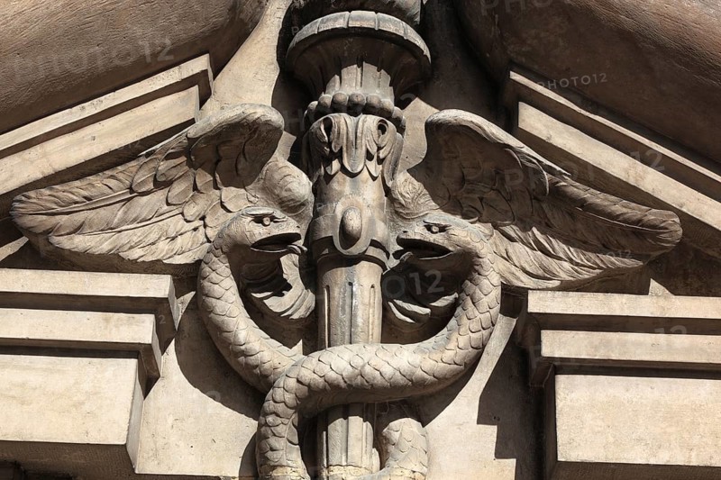 In the centre, historical building, Chamber of Commerce and Industry, Camera de comet si Industrie a Municipiului, detail, Bucharest, Romania, Europe