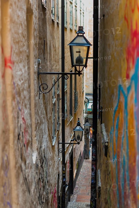 Narrow alley of Gamla Stan, old town, centre, attraction, famous, city centre, city trip, tourism, travel, holiday, architecture, historic, UNESCO, World Heritage Site, culture, history, city history, medieval, urban, Stockholm, Sweden, Scandinavia, Europe