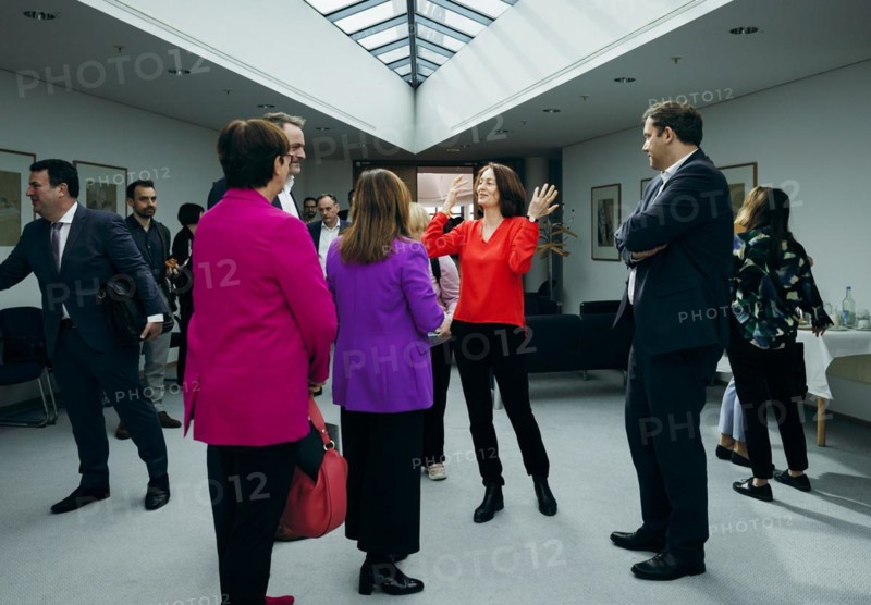 Iratxe Garcv?a Pv©rez Chairwoman of the S&D Group in the European Parliament, and Katarina Barley, Member of the European Parliament together with theSPD party executive, taken at the Willy-Brandt-Haus during a presidium meeting in Berlin, 8 April 2024