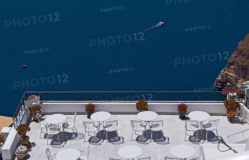 Restaurant on the crater rim, public ground, Fìra, Santorini, Cyclades, Greece, Europe