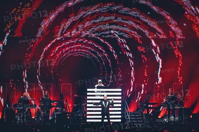 Neil Tennant (singer) and Chris Lowe (keyboarder) of the Pet Shop Boys live on Dreamworld: The Greatest Hits Live Tour at the Uber Arena Berlin on 06/07/2024