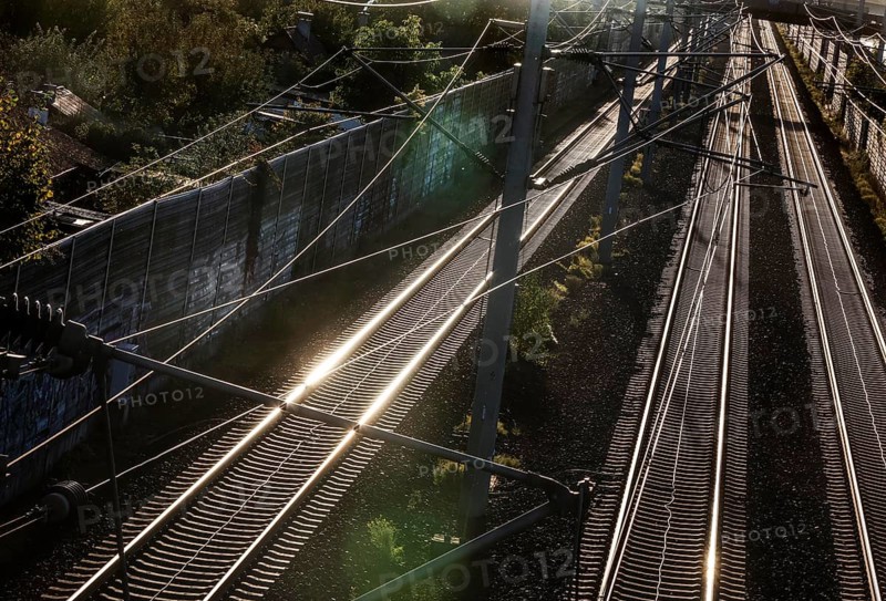 Railway glesie in backlight, Wolfsburg, 29.09.2024., Wolfsburg, Lower Saxony, Germany, Europe