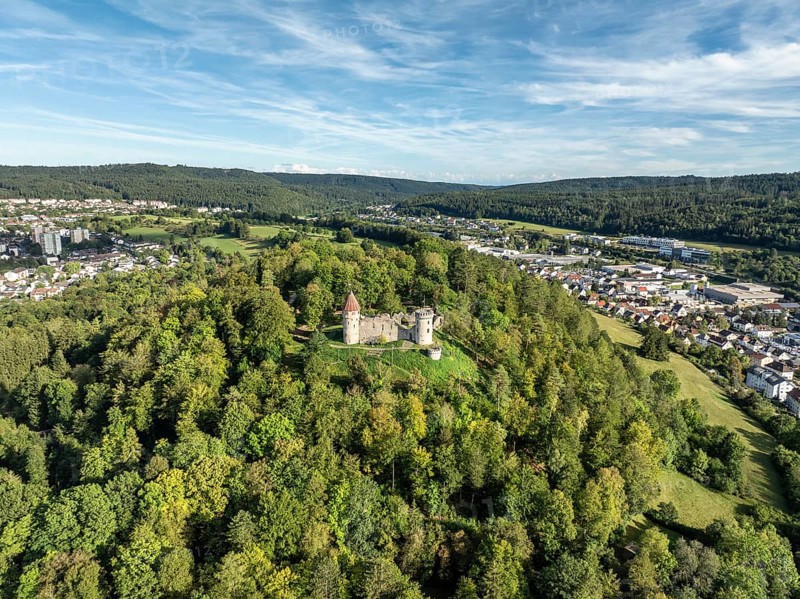 Aerial view of the Honburg castle ruins on the Honberg above the town of Tuttlingen, district of Tuttlingen, Black Forest, Baar, Heuberg, Baden-Württemberg, Germany, Europe