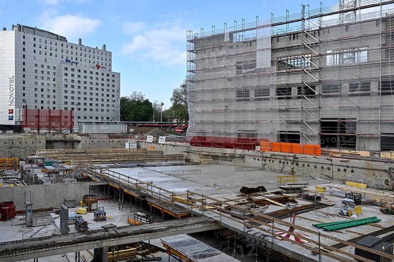 Large construction site for floor formwork