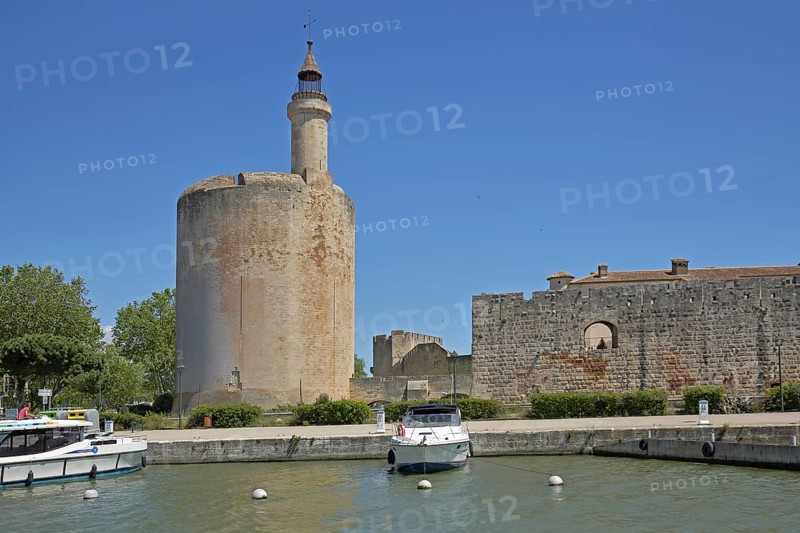 Marina with yachts and Tour de Constance, defence defence tower and landmark, historic town fortifications, town wall, Aigues-Mortes, Gard, Camargue, Provence, France, Europe