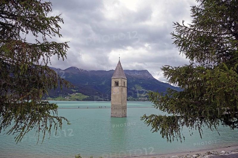 Lake Reschen, municipality of Graun, Vinschgau Valley, South Tyrol, Italy, Europe