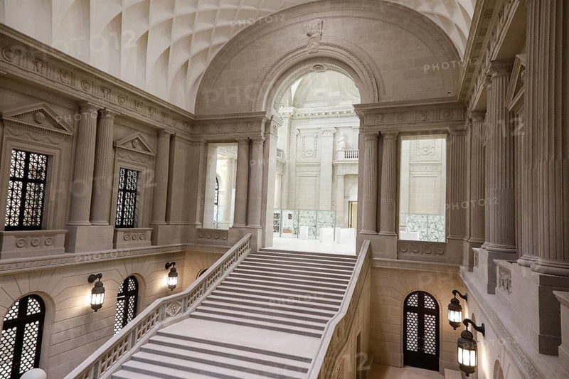 View of the renovated central staircase of the Berlin State Library in the Unter den Linden building. The basic refurbishment by the Federal Office for Building and Regional Planning has now been completed, 01 November 2019