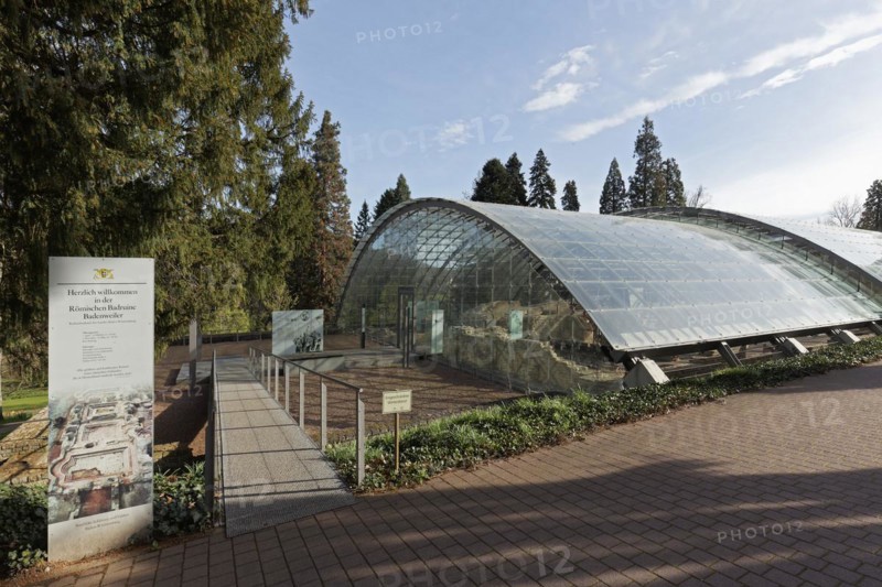 Roman bath ruins with glass canopy, spa town of Badenweiler, Black Forest, Markgräflerland, Baden-Württemberg, Germany, Europe