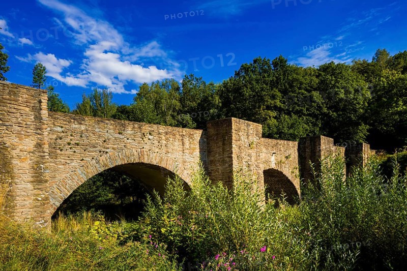 The Old Fathers' Bridge was an aqueduct and the most important water management facility of the Halsbrück mining industry. It was built between 1686 and 1715 under the direction of the Saxon chief mining administrator Abraham von Schönberg. It was demolished in 1893 due to dilapidation, Halsbrücke, Halsbrücke, Saxony, Germany, Europe