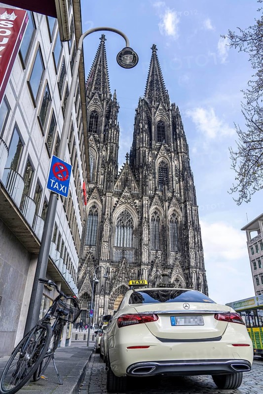 Domplatte, Cologne Cathedral, Taxi Stand, Cologne North Rhine-Westphalia, Germany, Europe