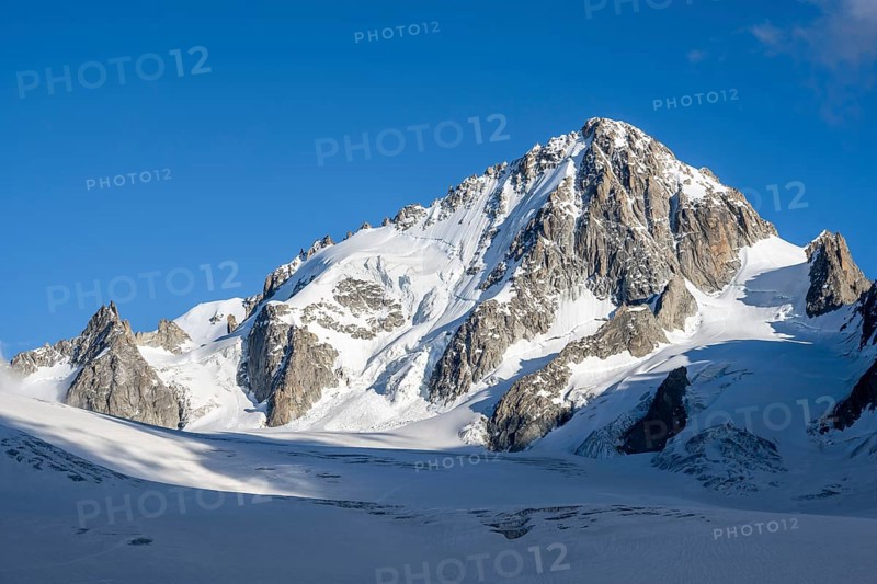 High alpine mountain landscape, summit of the Aiguille de Chardonnet and Glacier du Tour, glaciers and mountain peaks, Chamonix, Haute-Savoie, France, Europe