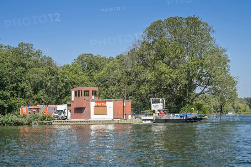 DLRG Tegelort rescue station at the ferry station to Scharfenberg, Tegeler See, Tegel, Reinickendorf, Berlin, Germany, Europe