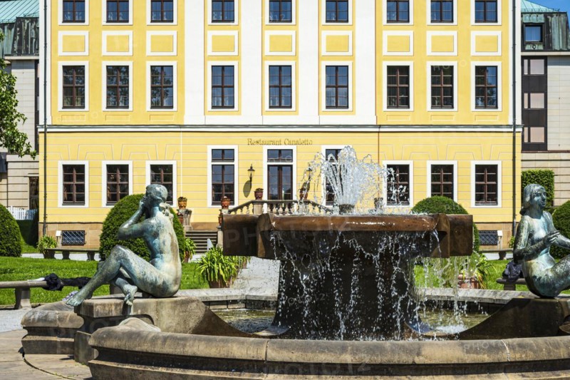 Fountain of the Three Graces by the Dresden sculptor Vinzenz Wanitschke from 1984 on the Neustädter Elbpromenade behind the Hotel Bellevue in Dresden, Saxony, Germany, for editorial use only, Europe