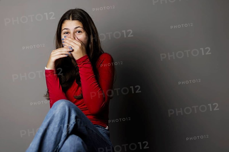 Girl, 13 years old, shows her emotions, Bonn, 04.10.2023