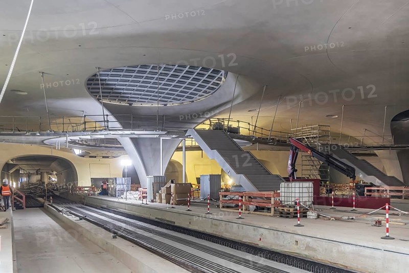 Impressions of the new Stuttgart 21 main station. The shell is finished, now it's time for the technical equipment. The 28 chalice-shaped columns supporting the roof of the underground through station are striking. Skylights with a diameter of around 21 metres provide daylight in the station. Stuttgart, Baden-Württemberg, Germany, Europe